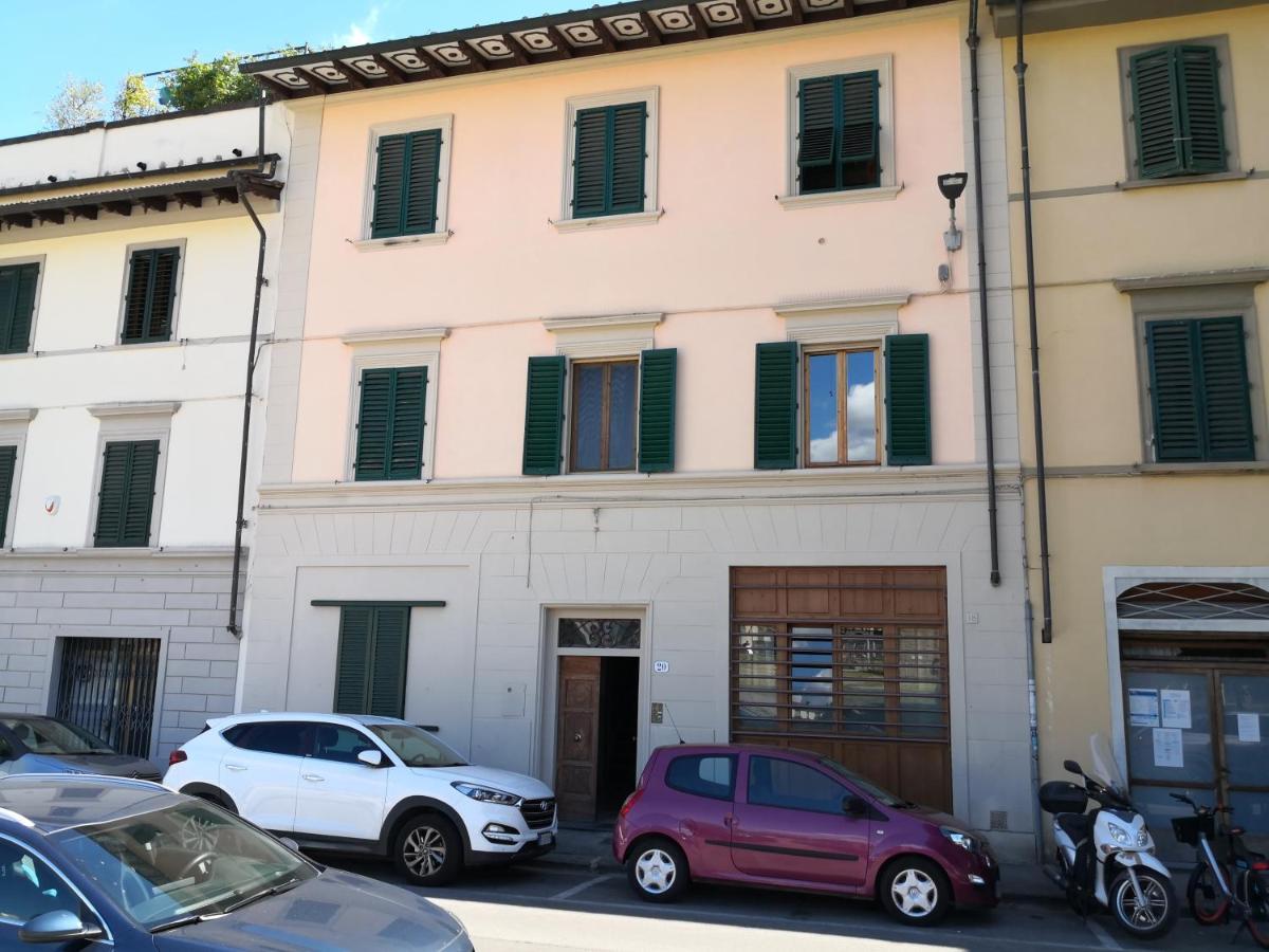 Appartamento Libertà Charming Flat At The Center Gates *